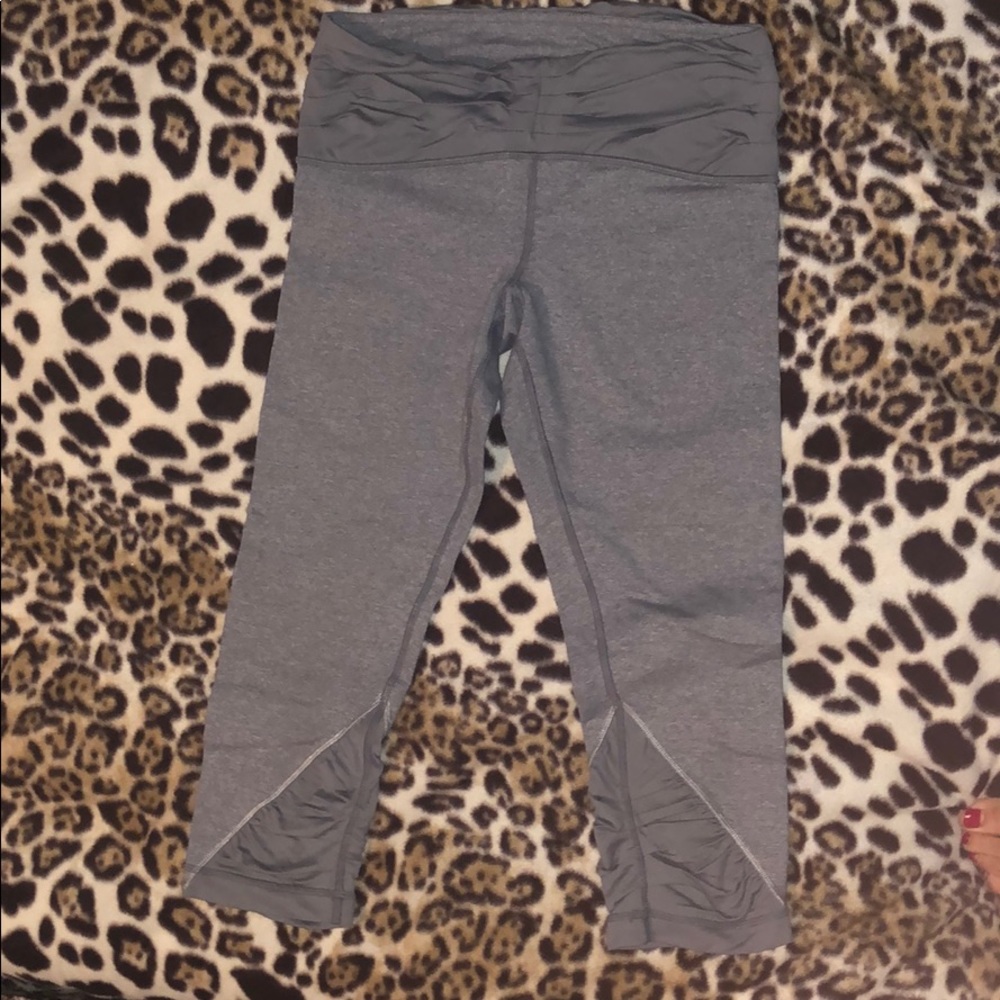 Lululemon capris